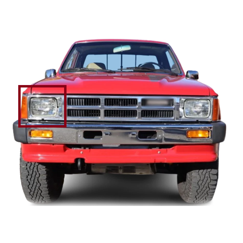 Marco para Luz Derecha Toyota 1984-1986 4WD Cromada
