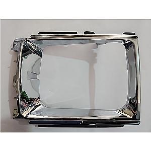 Marco para Luz Izquierda Toyota 1987-1989 4WD Cromada